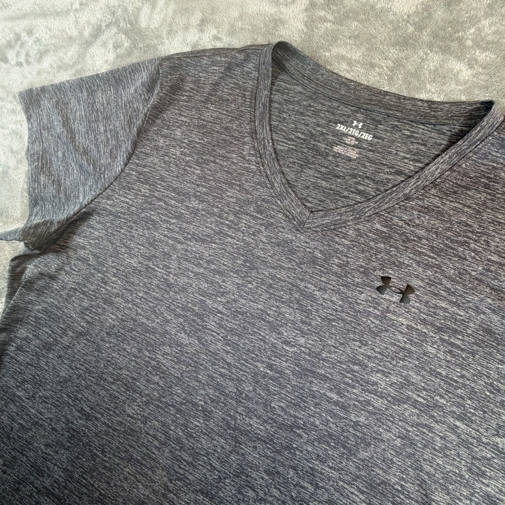 Under Armour Women's Tech Twist Shirt V-Neck Short Sleeve Top Gray 2XL